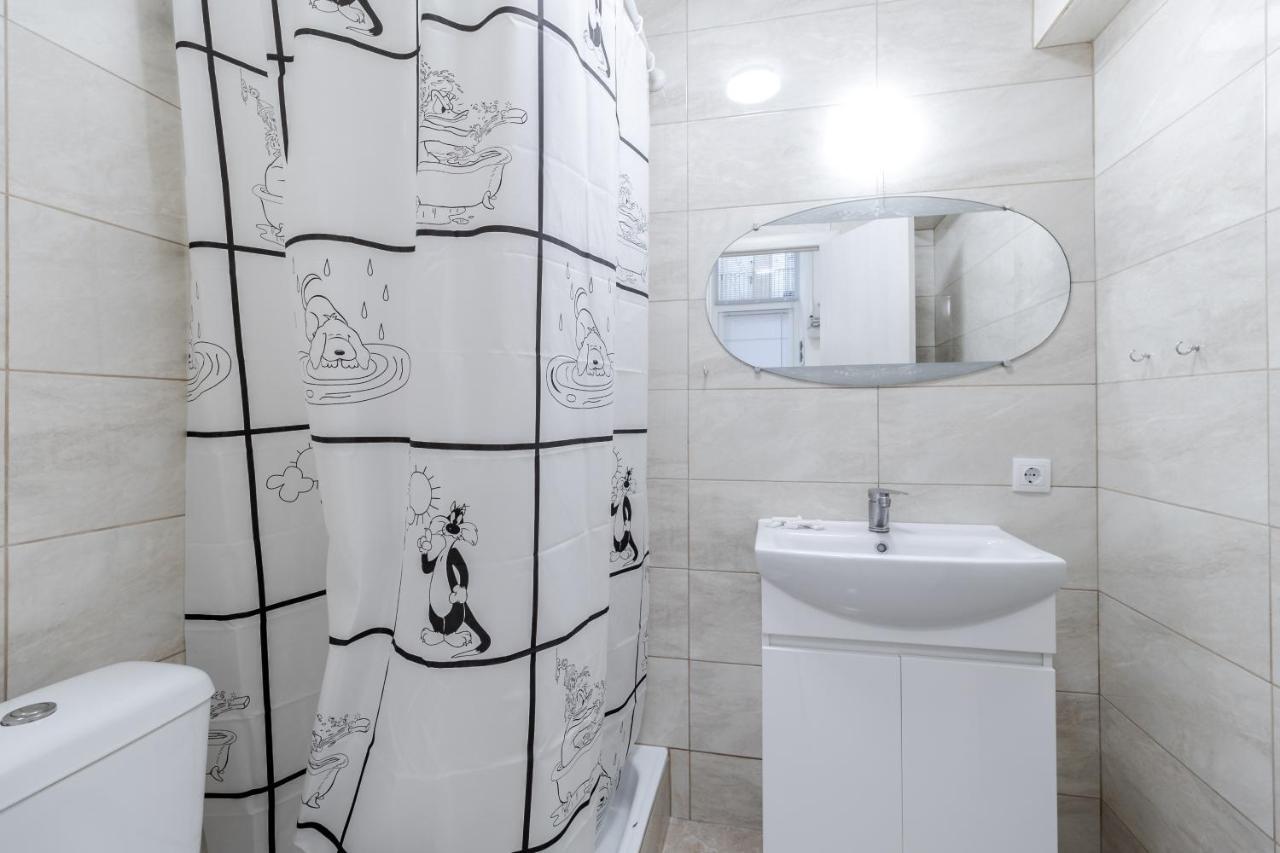 City Shalom Apartment Leopoli Esterno foto